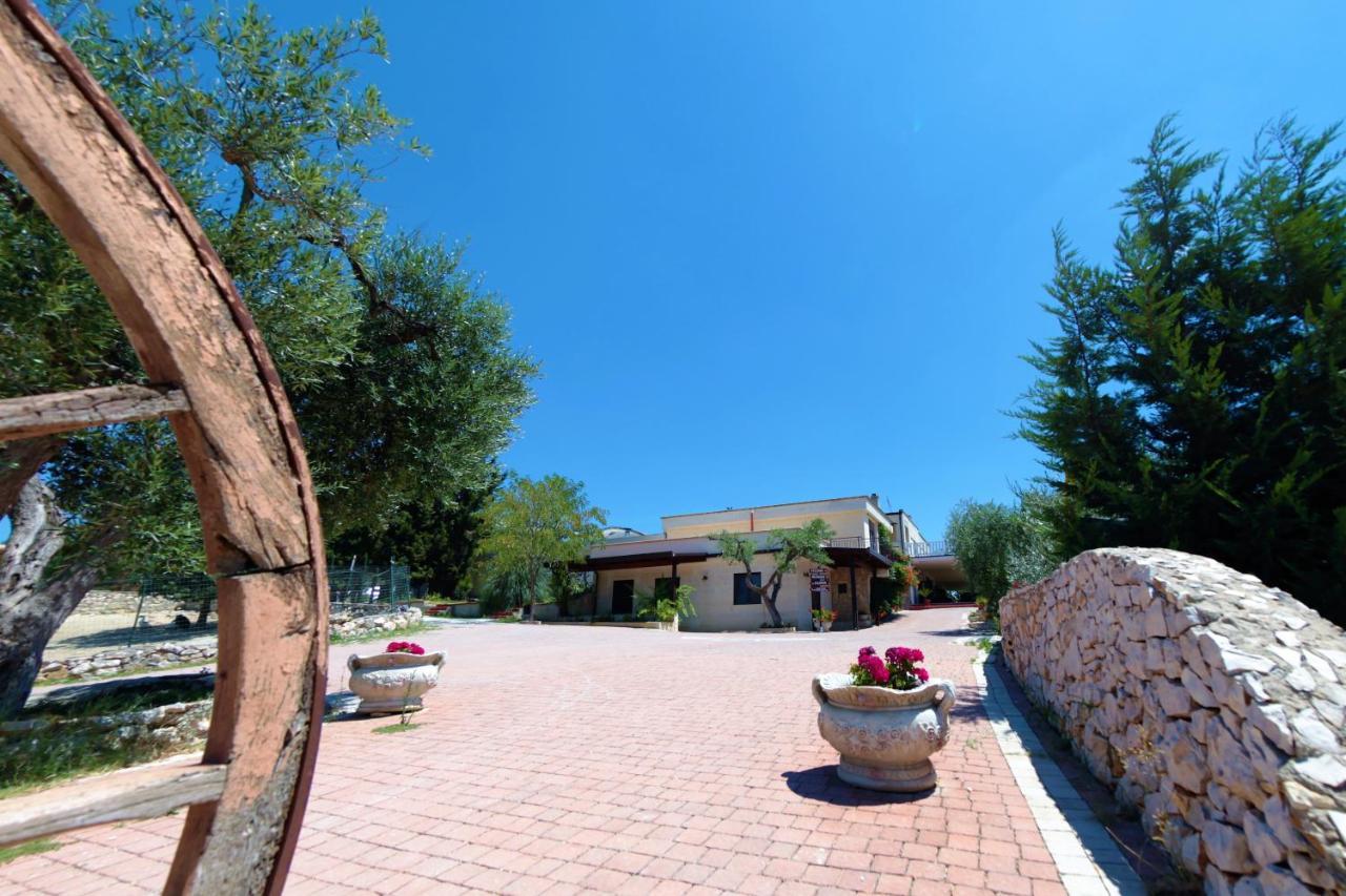 Agriturismo Le Matinelle マテーラ エクステリア 写真